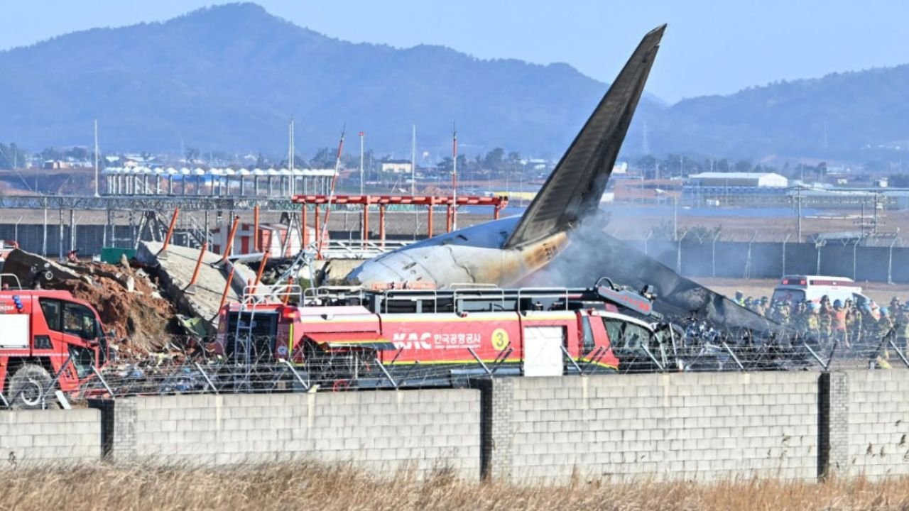 Plane crash korea