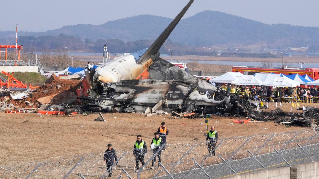 Plane crash korea